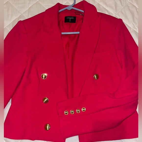 Tahari Cropped Blazer - Picture 1 of 1